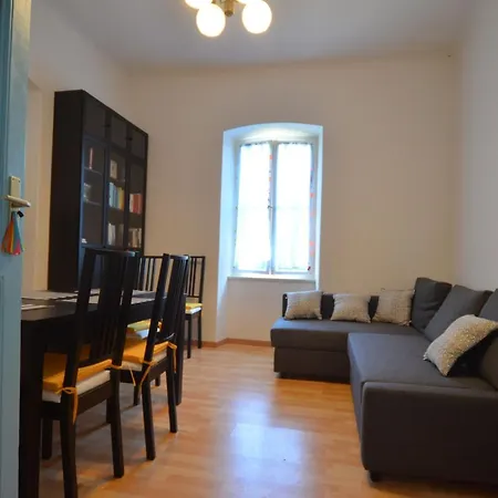 Charming Haven - One Bedroom *